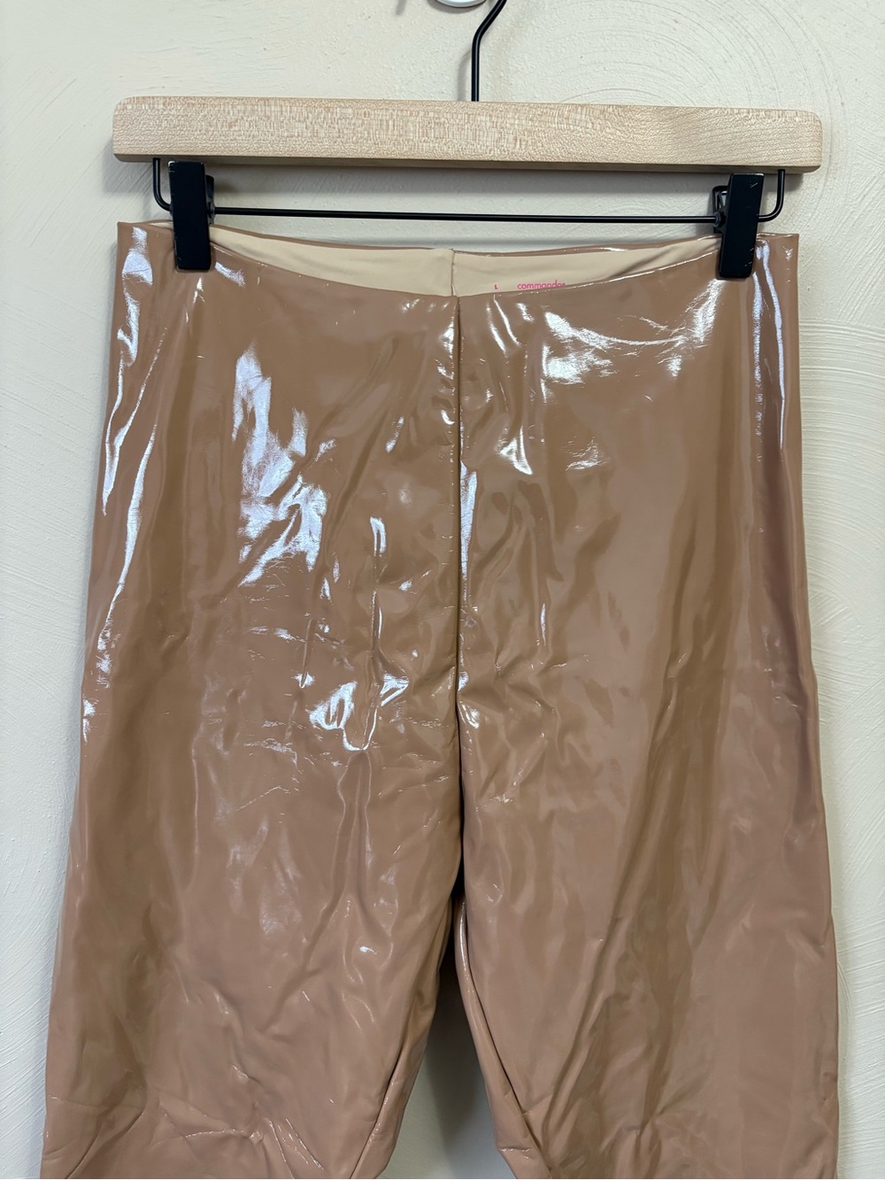 Commando Faux Patent Leather Legging Cocoa Tan Size Large NWT New - Picture 6 of 12